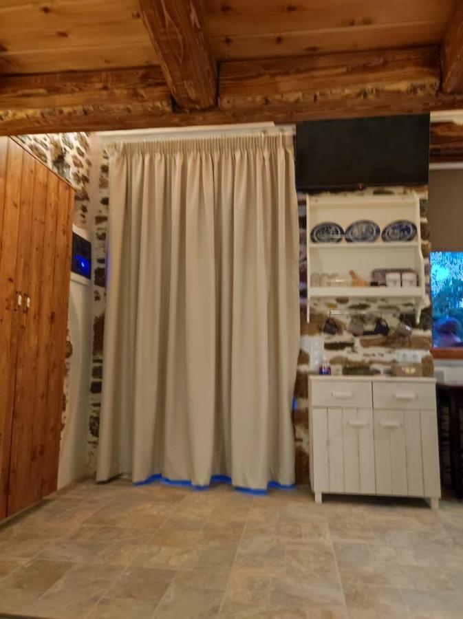 Villa Πέτροκτιστο Σπίτι. Stone House Karystos  Esterno foto
